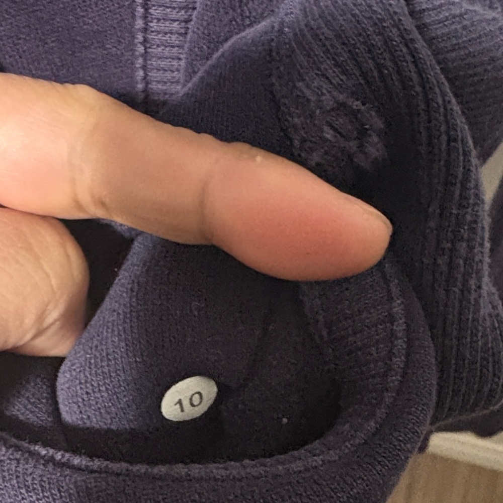 Lululemon jacket - Picture 5 of 6